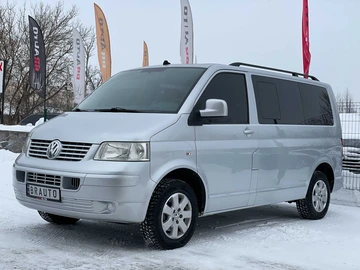 Авто Volkswagen Caravelle 2009 № 8469141