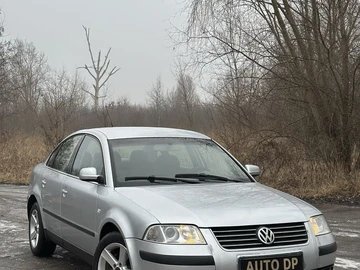 Авто Volkswagen Passat Sedan 2003 № 8469266