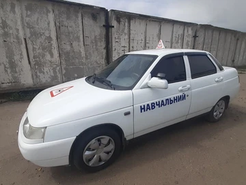 Авто ВАЗ 2110 Богдан 2013 № 8469268