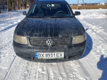 Авто Volkswagen Passat Variant 2000 № 8469276