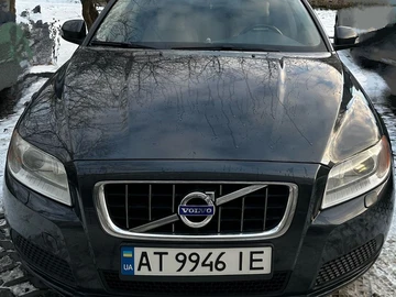 Авто Volvo V70 2011 № 8469295