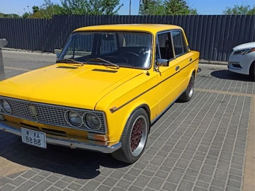 Авто ВАЗ 2103 1976 № 8469460