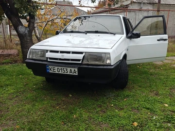 Авто ВАЗ 2109 1989 № 8469642