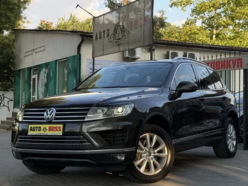 Авто Volkswagen Touareg 2016 № 8469682