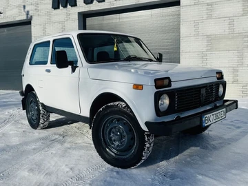 Авто ВАЗ 21214 2009 № 8469703