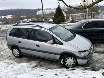 Авто Opel Zafira 2002 № 8469714