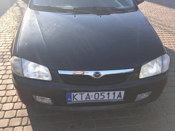 Авто Mazda 323 2000 № 8469737