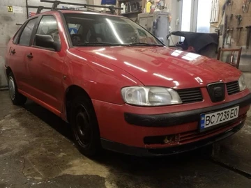 Авто SEAT Cordoba 1994 № 8469933