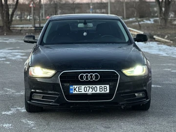 Авто Audi A4 2012 № 8469960