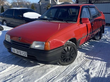 Авто Opel Kadett 1990 № 8470103