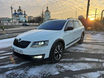 Авто Skoda Octavia Scout 2015 № 8470116