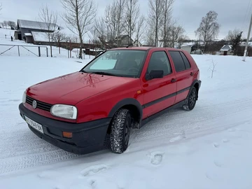 Авто Volkswagen Golf 1995 № 8470124