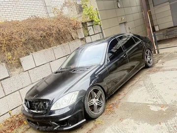 Авто Mercedes S Серия 2005 № 8470582