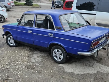 Авто ВАЗ 2103 1986 № 8471088