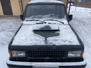 Авто Isuzu Trooper 1992 № 8471216