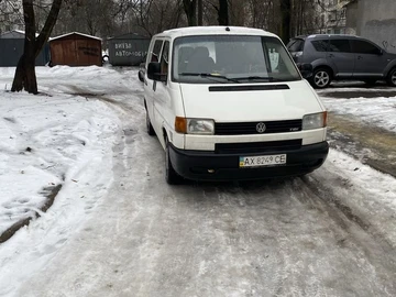 Авто Volkswagen Transporter 2002 № 8471220