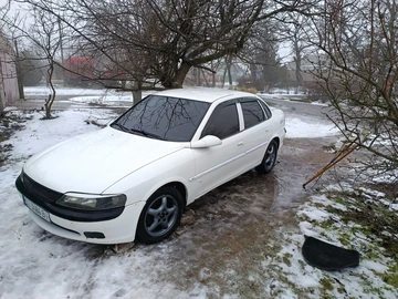 Авто Opel Vectra 1997 № 8471350