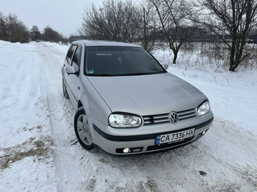 Авто Volkswagen Golf 1998 № 8471489