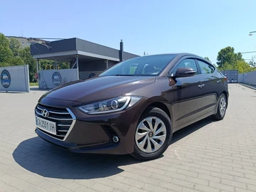 Авто Hyundai Elantra 2018 № 8471619