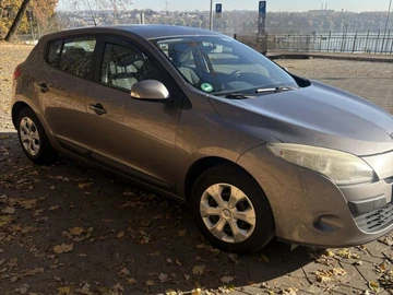 Авто Renault Megane 2010 № 8471806