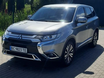Авто Mitsubishi Outlander 2019 № 8471808