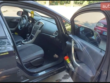 Авто Opel Astra 2012 № 8471821