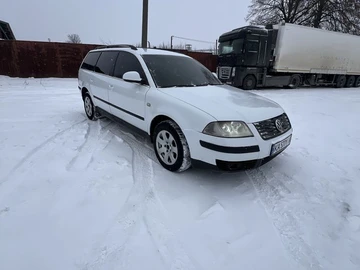 Авто Volkswagen Passat Variant 2004 № 8471961