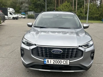 Авто Ford Escape 2024 № 8472050