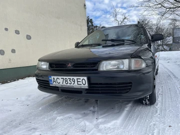 Авто Mitsubishi Lancer 1995 № 8472115