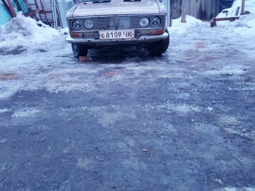Авто ВАЗ 2103 1976 № 8472123