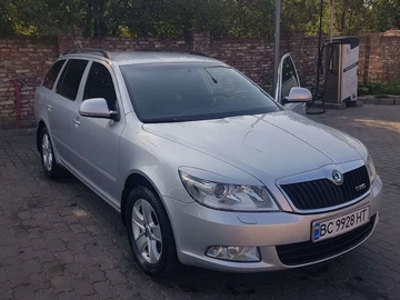 Авто Skoda Octavia 2009 № 8472464