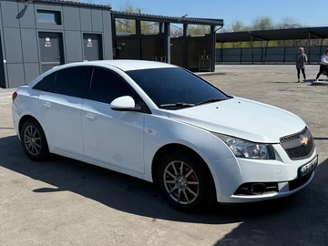 Авто Chevrolet Cruze 2010 № 8472485
