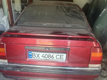 Авто Opel Omega 1992 № 8472617