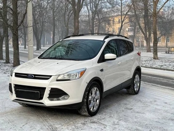 Авто Ford Escape 2014 № 8472655