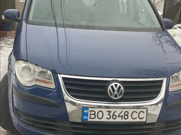 Авто Volkswagen Touran 2007 № 8472656