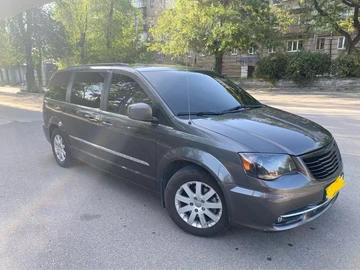 Авто Chrysler Town Country 2016 № 8472706