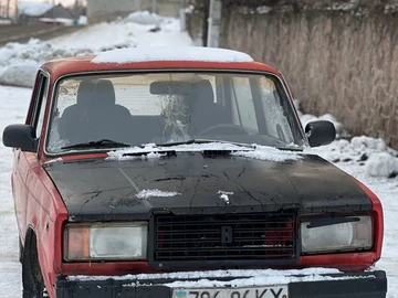 Авто ВАЗ 2107 1984 № 8472720