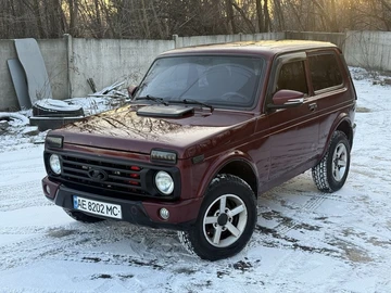Авто ВАЗ 2121 1992 № 8472731