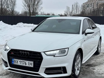 Авто Audi A4 2018 № 8472738
