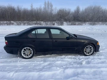 Авто BMW 3 Серия 1994 № 8472909