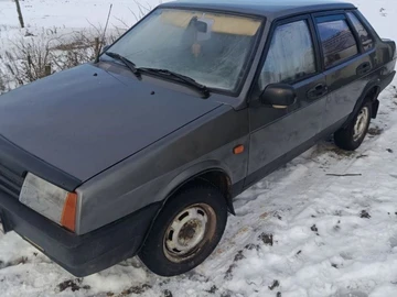 Авто ВАЗ 21099 1995 № 8472922