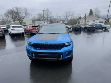Авто Jeep Grand Cherokee 2023 № 8472956