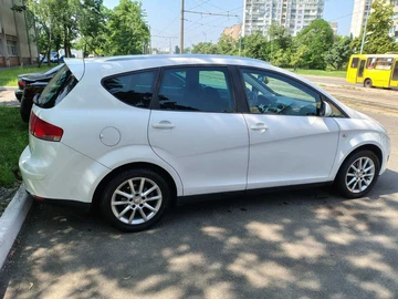 Авто SEAT Altea Xl 2011 № 8472960