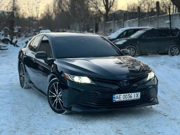Авто Toyota Camry 2018 № 8473000