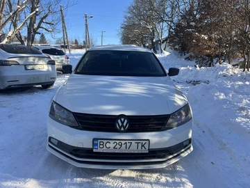 Авто Volkswagen Jetta 2015 № 8473187