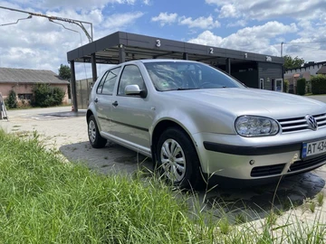 Авто Volkswagen Golf 2003 № 8473205