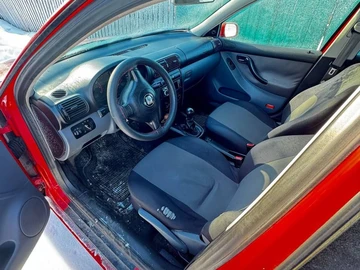 Авто SEAT Leon 2001 № 8473212