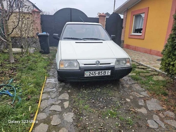 Авто Skoda Favorit 1990 № 8473356