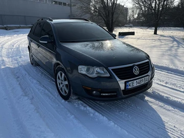 Авто Volkswagen Passat Variant 2009 № 8473459