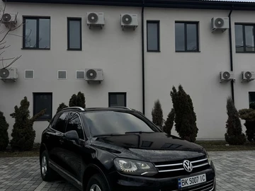 Авто Volkswagen Touareg 2010 № 8473502